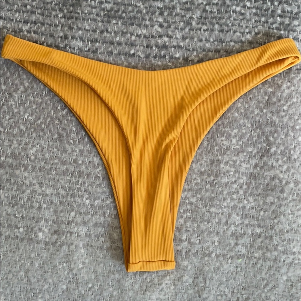 NWT high waste bikini bottom